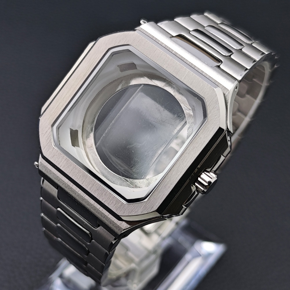 Square silver stainless steel  - Seiko Watch 5 Sports ulasan dan harga