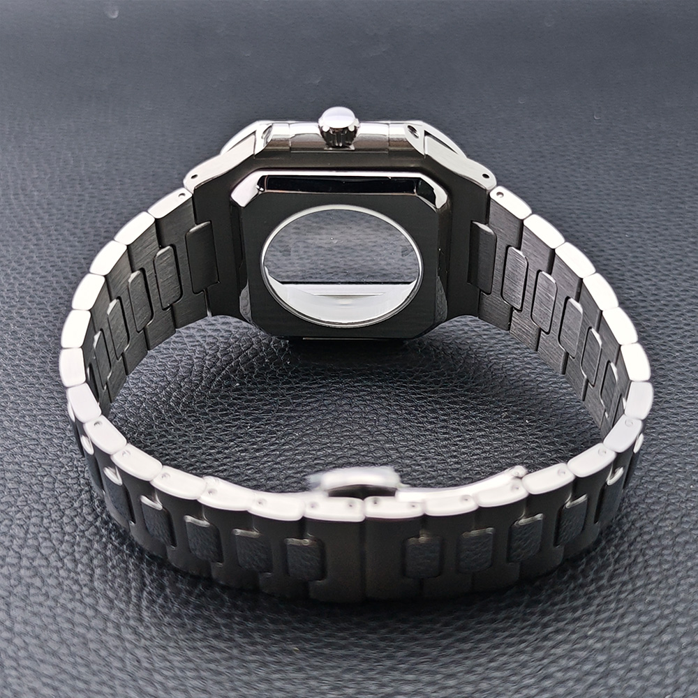 Square silver stainless steel  - Seiko Watch 5 Sports ulasan dan harga